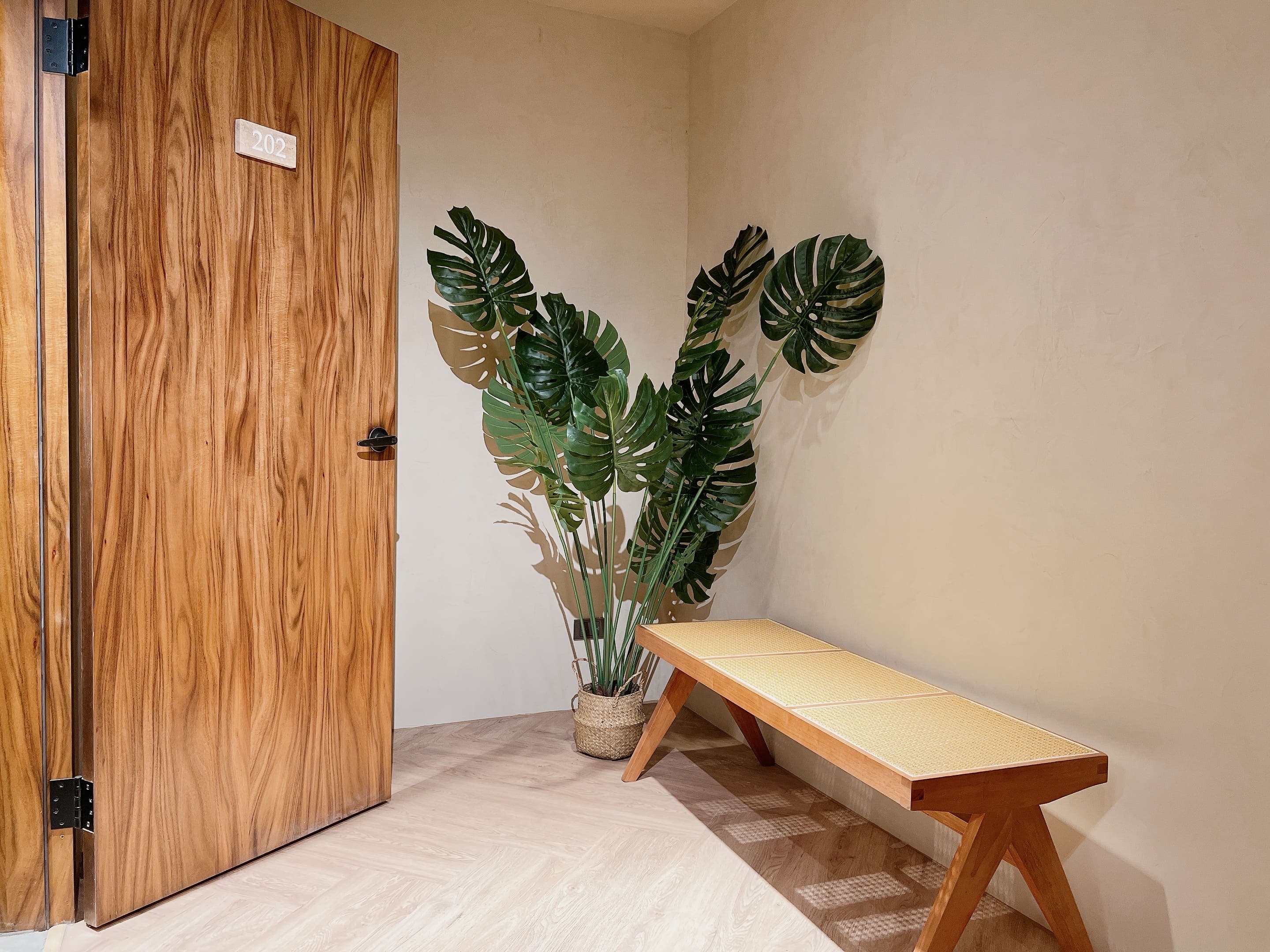 202 侘寂四人房 12