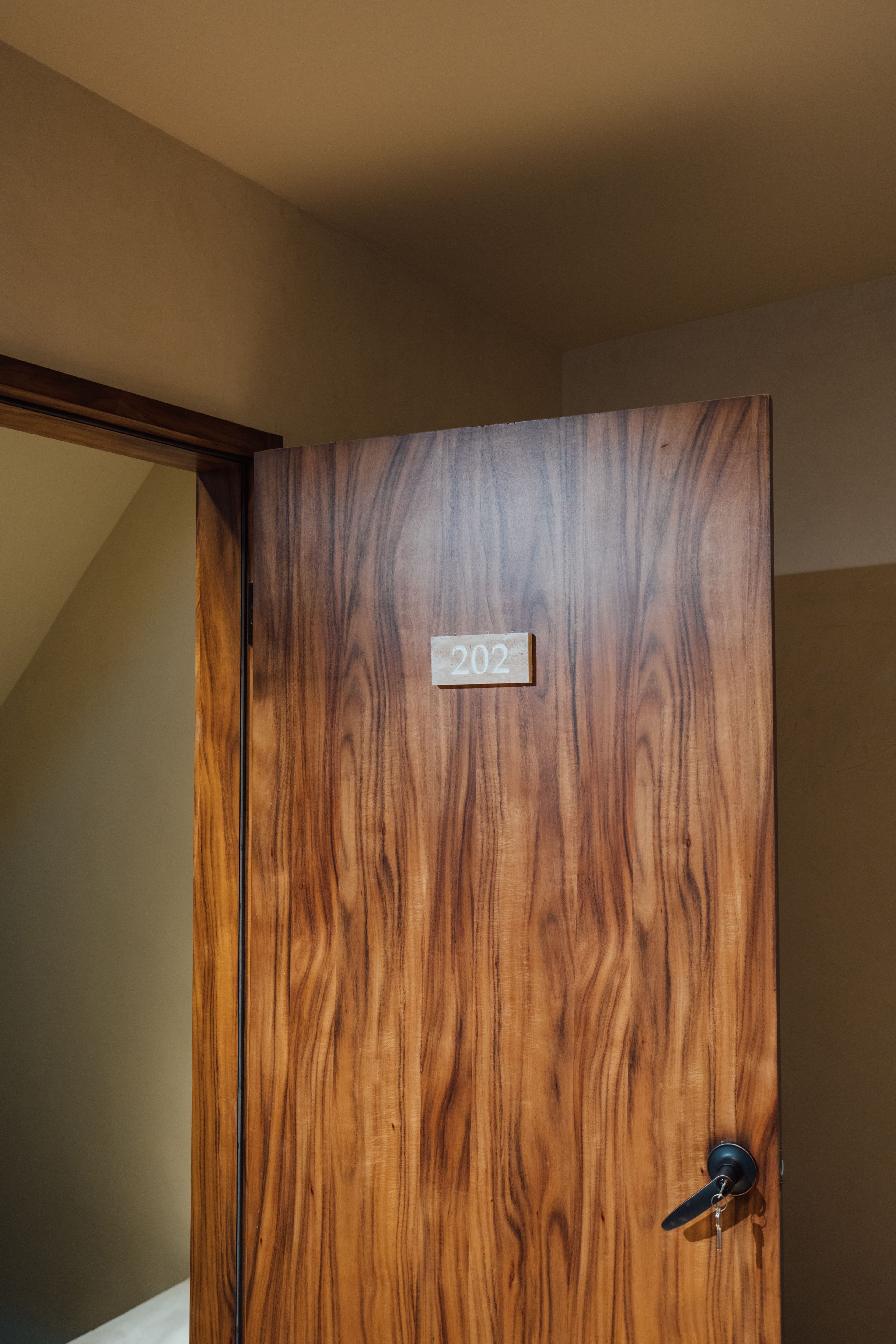 202 侘寂四人房 14